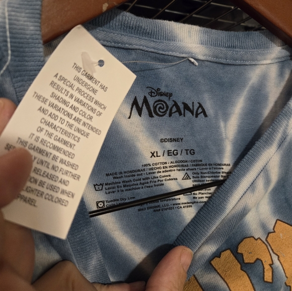 You're Welcome Tie Dye T-shirt - Picture 2 of 2